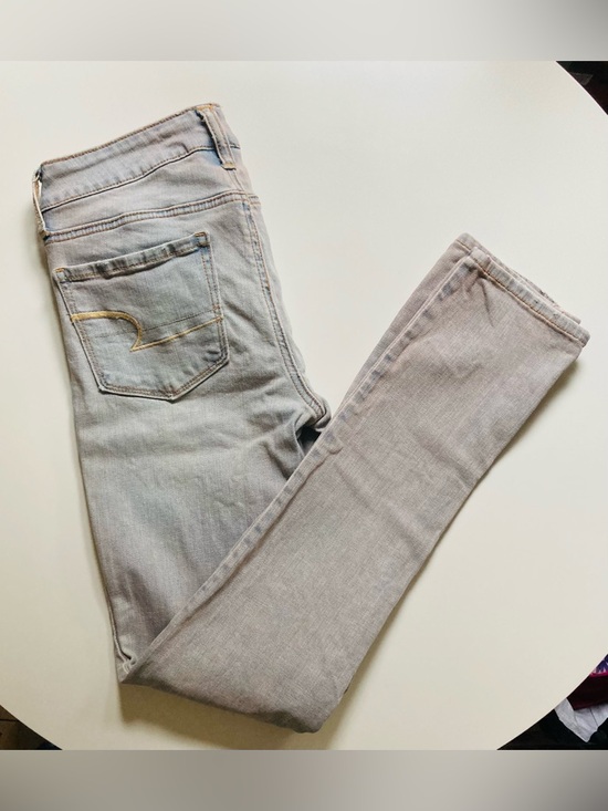 American Eagle Outfitters Denim - Vintage American Eagle Light Wash Skinny Jeans Gray Blue with Pink undertones